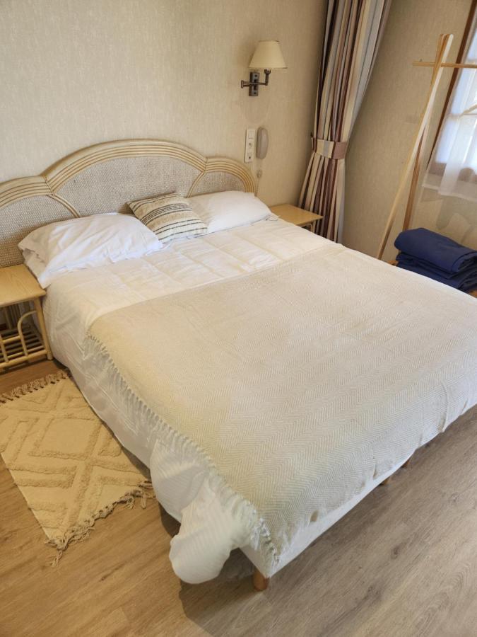 Conches-en-Ouche Hotel Residence Normandie المظهر الخارجي الصورة