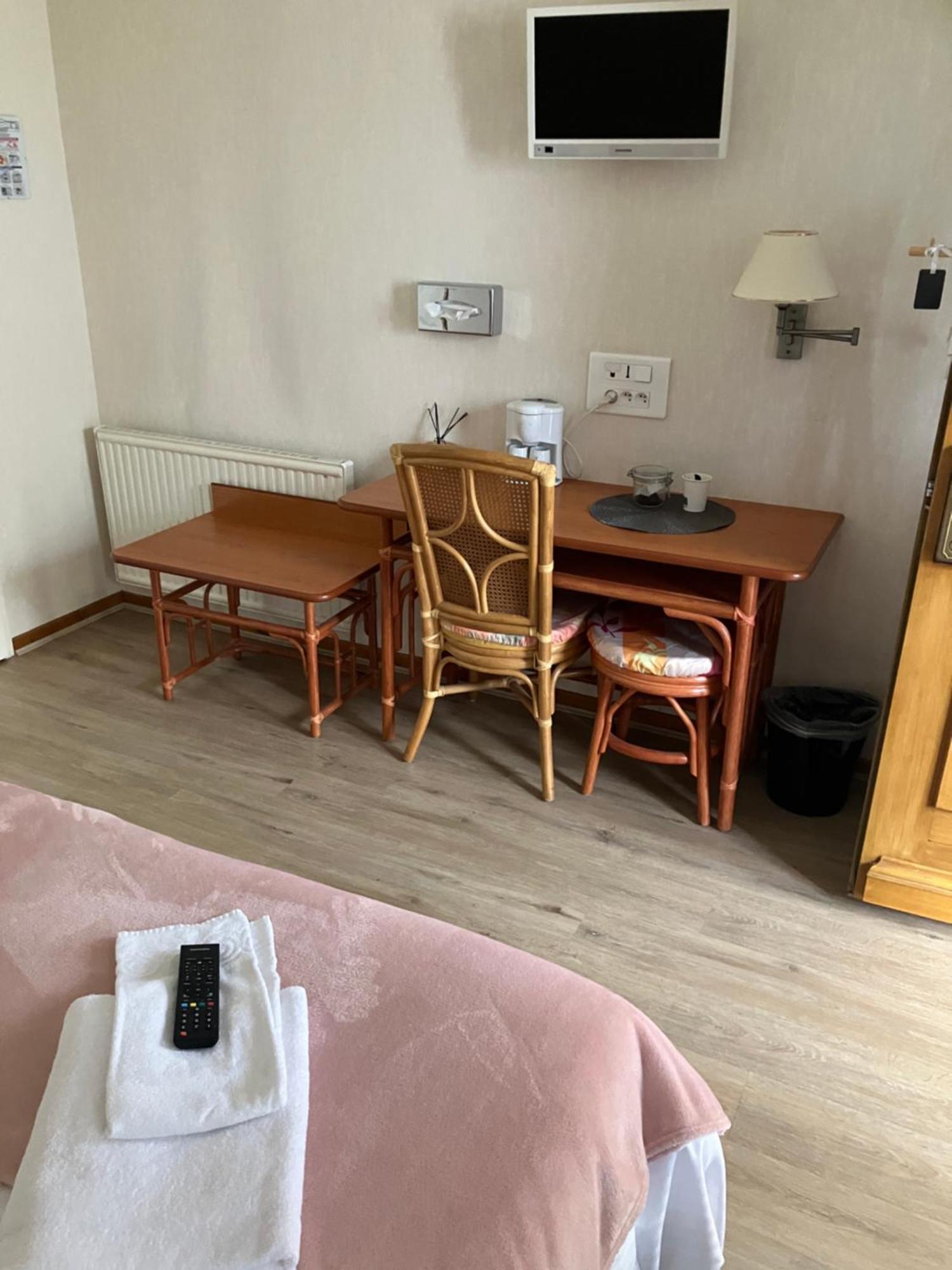 Conches-en-Ouche Hotel Residence Normandie المظهر الخارجي الصورة